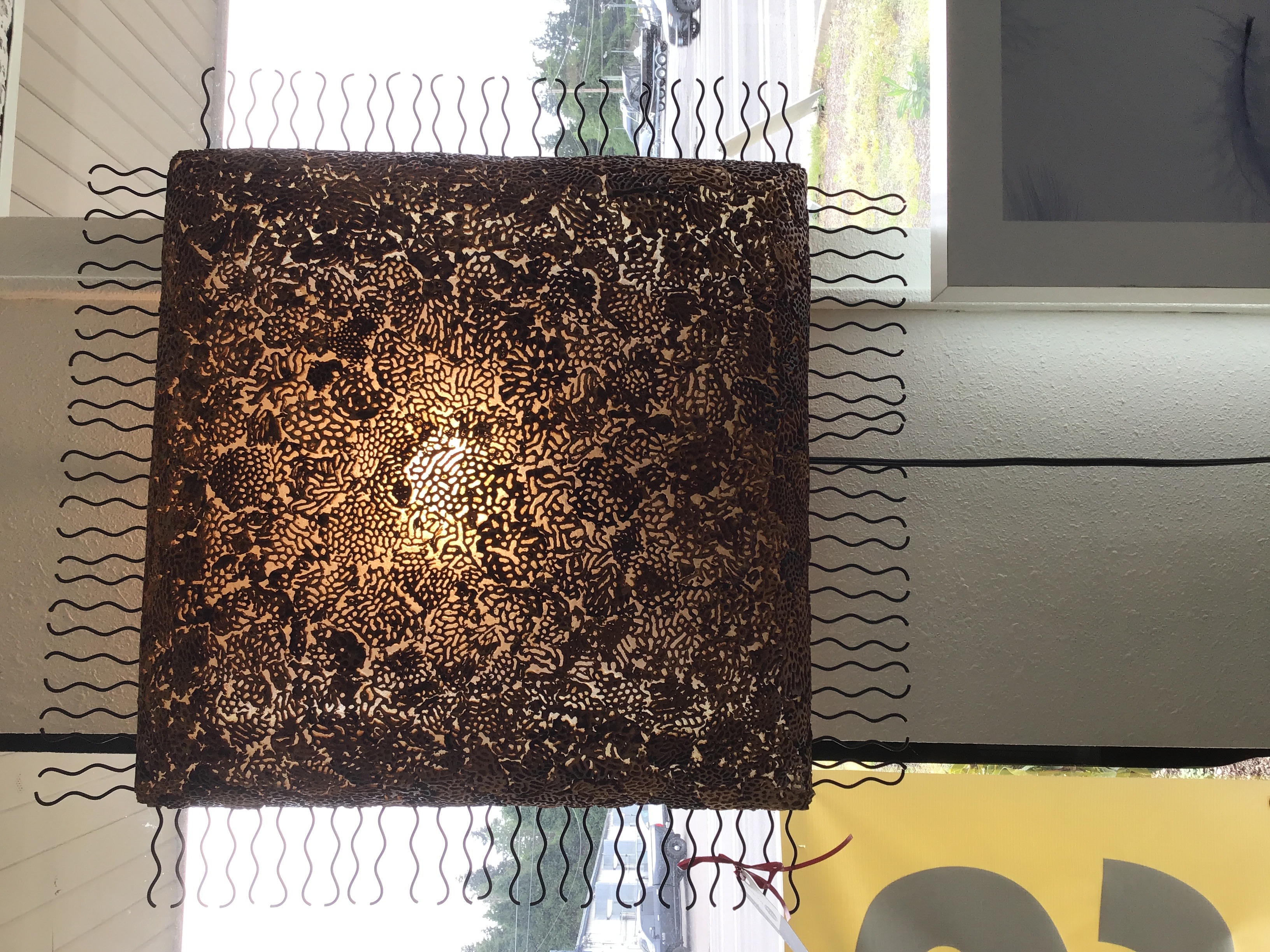 Wall light sconce